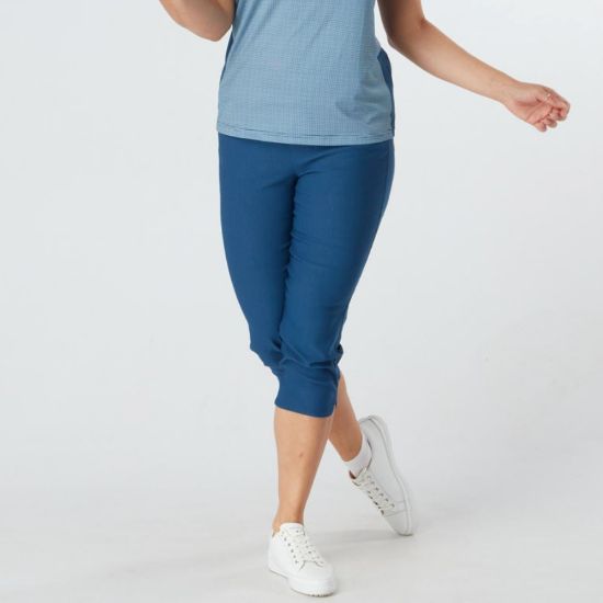 Picture of Swing Out Sister Estelle Pull On Golf Capri - Atlantic Blue